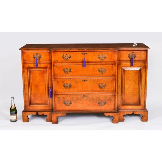 Vintage Sideboard in Burr Walnut For Sale - Image 17 of 18