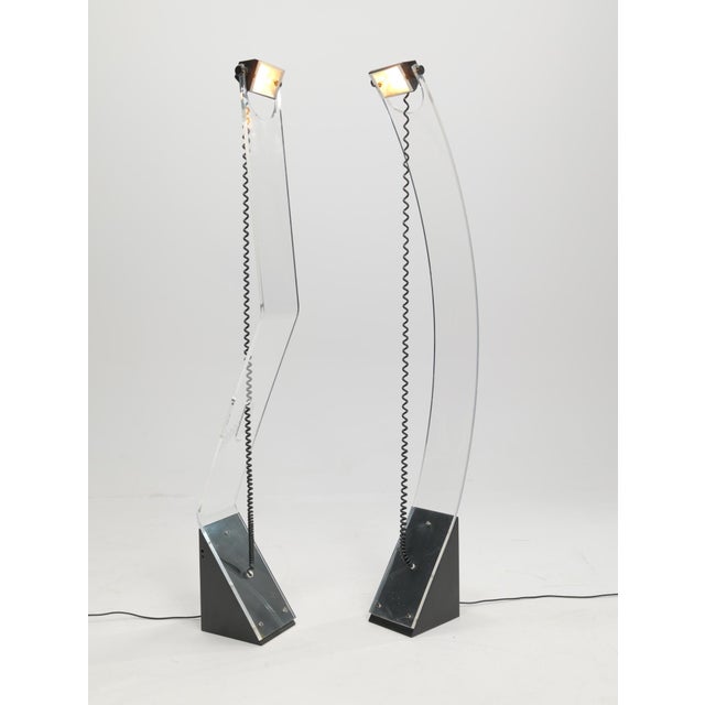 Metal Postmodern Lamps in Metal and Plastic, 1980s, Set of 2 For Sale - Image 7 of 7