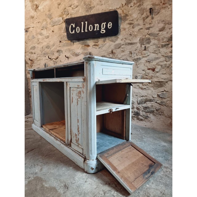 French Shop Counter in Oak and Zinc, 1900s For Sale - Image 10 of 18