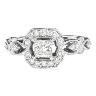 14K White Gold Diamond 3/4 Cttw Diamond Halo Style and Woven Shank Engagement Ring (G-H Color, VS2-SI1 Clarity) - Size 7 For Sale