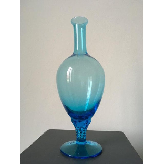 This is a very charming piece hand made in blown glass from the well known Murano isle, in Venice, Italy. It has a...