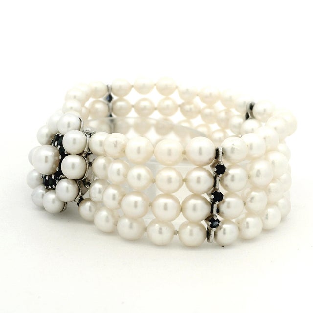 Antique White Vintage Retro Multi-Strand Pearl and Sapphire 14k White Gold Bracelet For Sale - Image 8 of 15