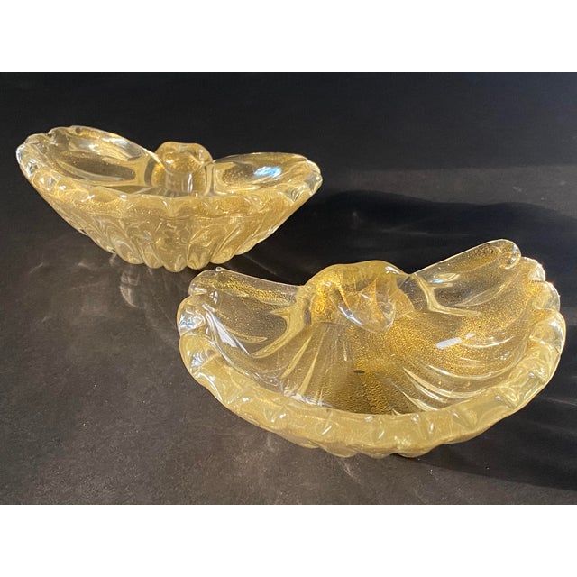1950s Mid-Century Barovier & Toso Gold Fleck Scalloped Shell Bowls - a Pair For Sale - Image 11 of 13