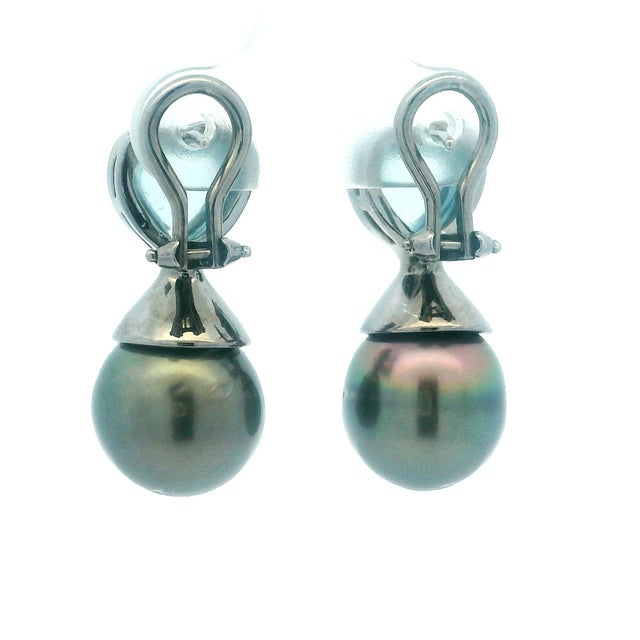 2020s 18k Black Rhodium Heart Aquamarine & Black Pearl Drop Earrings, Pair For Sale - Image 5 of 10