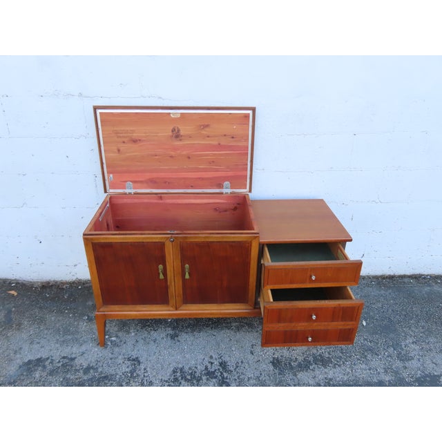 Mid-Century Modern Lane Mid Century Cedar Chest Blanket Trunk With Side Drawers 6329 For Sale - Image 3 of 16