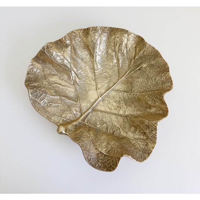 Metal 1940s Large Metal Leaf Bowl by Virginia Metalcrafters For Sale - Image 7 of 11