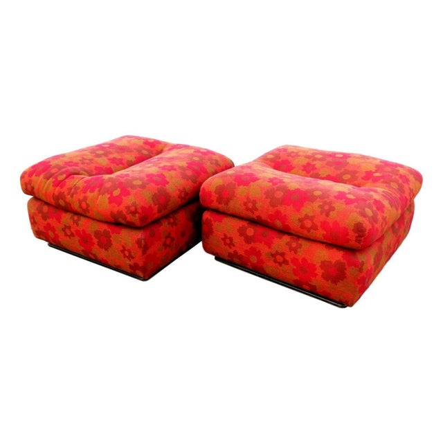 Kiitos Ottomans by Ammannati & Vitelli for Rossi Di Albizzate, 1970s, Set of 2 For Sale - Image 9 of 9