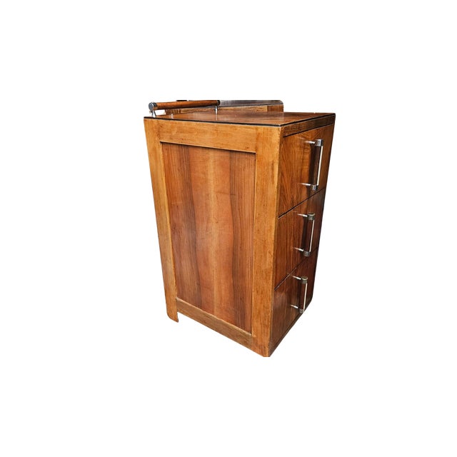 1930s Art Deco Bedside Cabinets in Walnut, 1930s, Set of 2 For Sale - Image 5 of 8