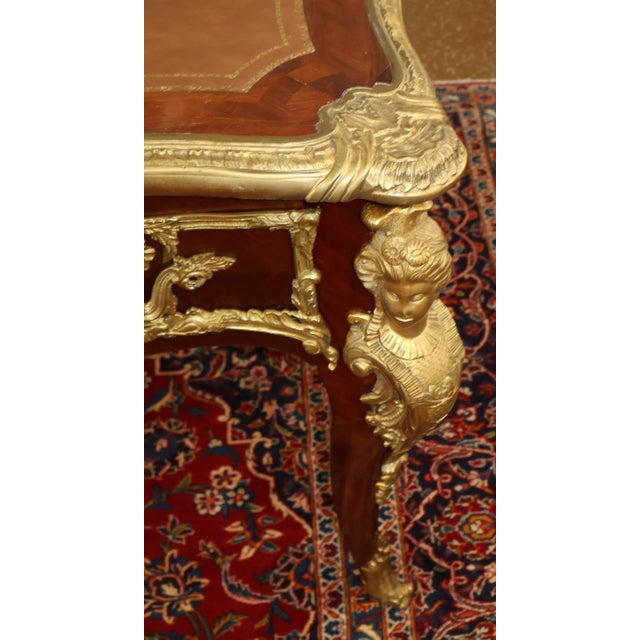 ​Mid 20th Century Bronze Mounted Louis XV French Style Kingwood Writing Desk Bureau Plat For Sale - Image 10 of 15