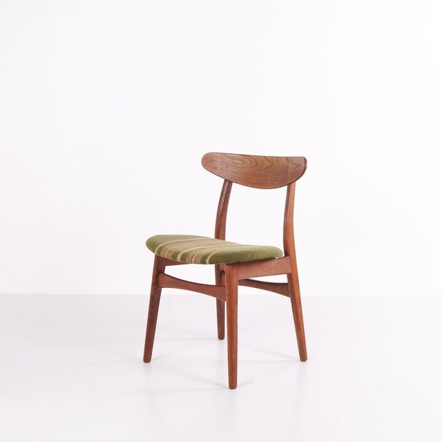 1950s Model CH30 Dining Chairs in Teak and Oak attributed to Hans J. Wegner, 1950s, Set of 6 For Sale - Image 5 of 15