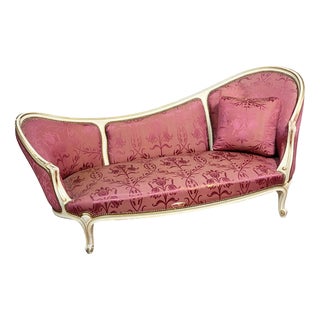 Louis XV Style Chaise Lounge in Lacquered Wood For Sale