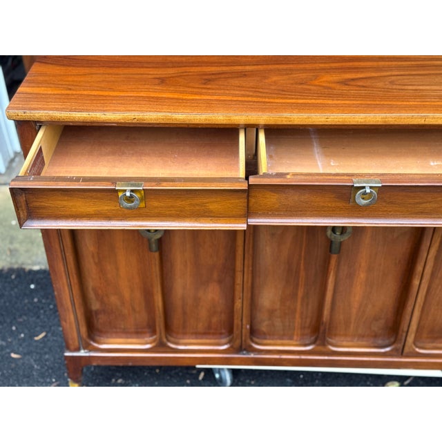 Mid 20th Century Mid 20th Century Modern Walnut Dresser by Detroit Furniture For Sale - Image 5 of 12