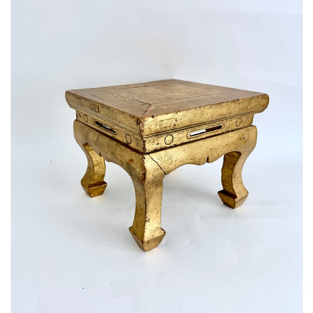 Japanese Vintage Gold Lacquered Japanese Buddhist Altar Tabletop Offering Stand For Sale - Image 3 of 9