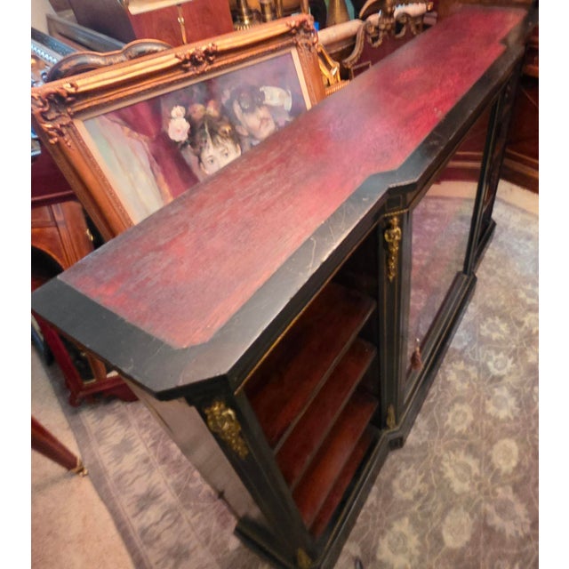 Rare Victorian Ebonized Display Side Cabinet With Clear Glass Door, Gilt Caryatids & Edwards & Roberts Provenance, London, Circa 1870 For Sale - Image 4 of 14