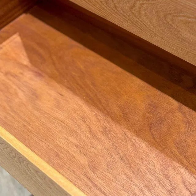 Vintage Chest of Drawers in Oak from Meredew, 1960s For Sale - Image 10 of 14