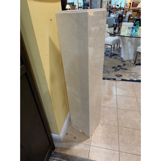 Late 20th Century Vintage Minimalist Solid Cream Marble Plinth Pedestal Column For Sale - Image 5 of 7