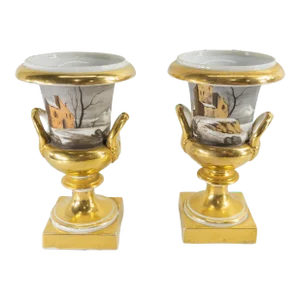 Early 19th Century Pair of French Old Paris Porcelain Urns With Winter Landscapes