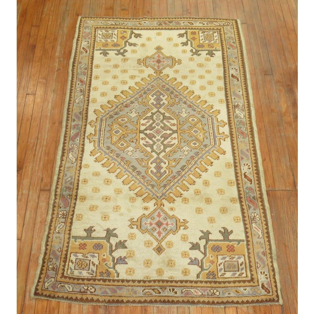 Rustic Antique Turkish Oushak Large Medallion Traditional Rug For Sale - Image 3 of 6