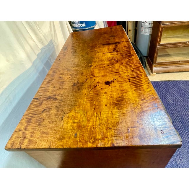 Antique Curly/Tiger Maple Chest of Drawers, Late Federal Early Empire Period For Sale - Image 6 of 16