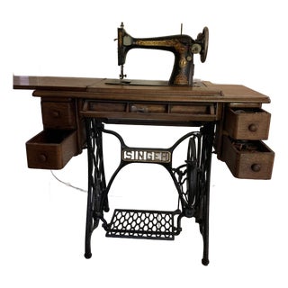 Antique Singer Sewing Machine in Cabinet For Sale