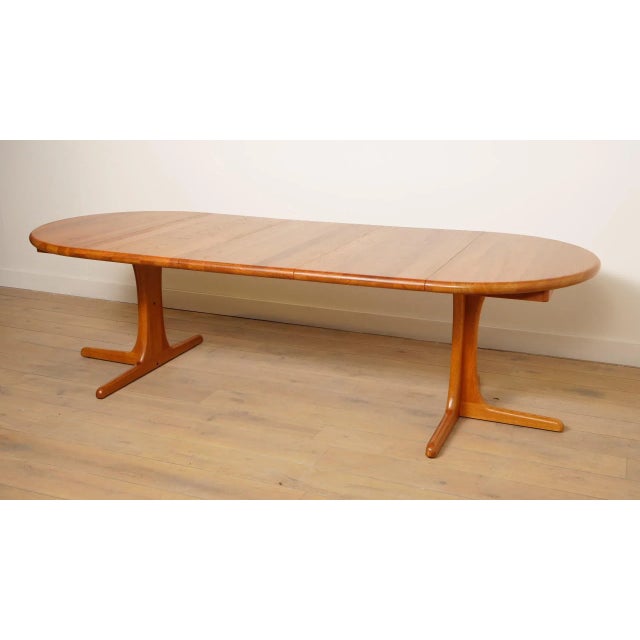 Vintage Round Dining Table in Teak, 1950s For Sale - Image 11 of 18