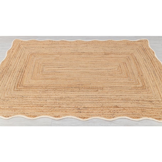 Boho Chic White Wave Scallop Edge Jute Rug 5x8Ft. For Sale - Image 3 of 12