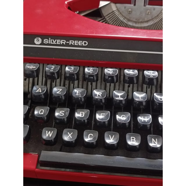 Silver Reed S2 Typewriter from Silver Seiko, 1977 For Sale - Image 6 of 12