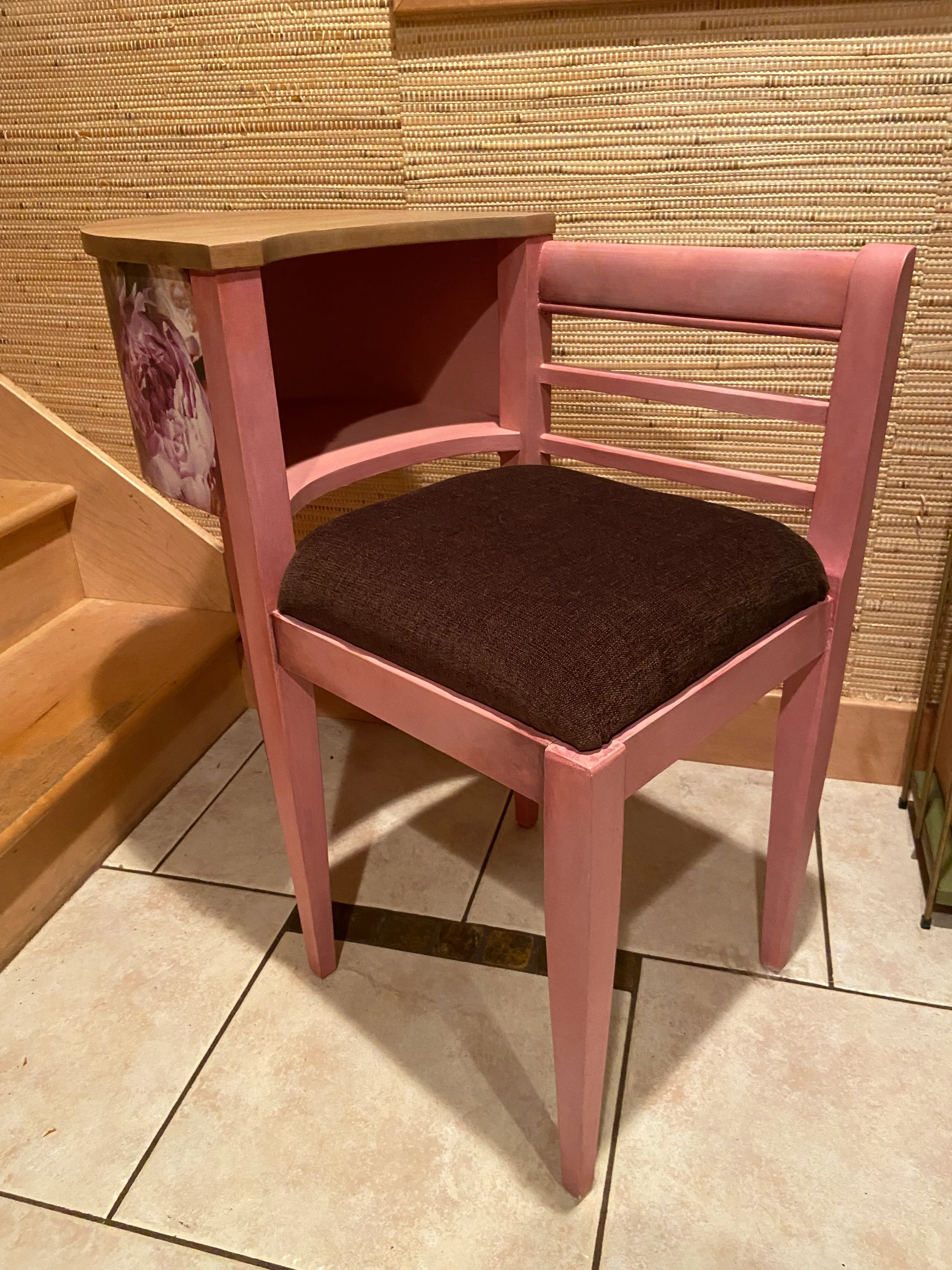 Gossip Bench - Thumbnail 4