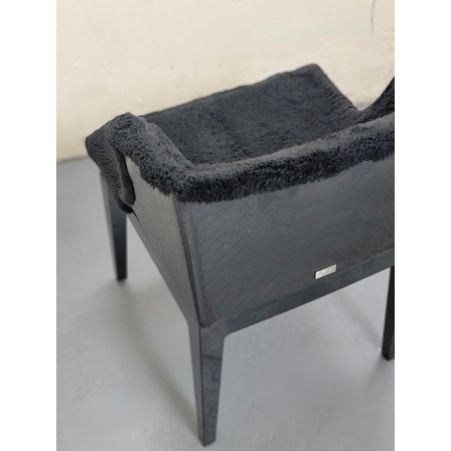 American rock and roll meets French haute couture. Based on the classic Mademoiselle by Philippe Starck, here the Kartell...