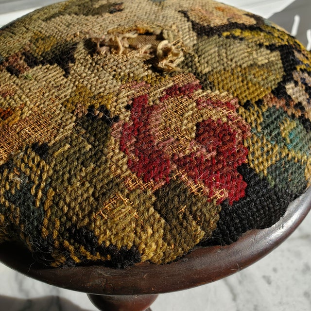 Wood Late 19th Century Victorian Needlepoint Ladies' Foot Stool With Tuned Wooden Legs For Sale - Image 7 of 15