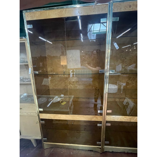 Mid-Century Modern Mid 20th Century Hollywood Regency Burl Wood and Brass Display Cabinet For Sale - Image 3 of 10