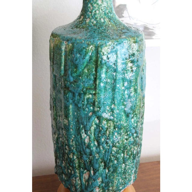 Mid-Century Modern 1960s Lava Glaze Table Lamp For Sale - Image 3 of 12