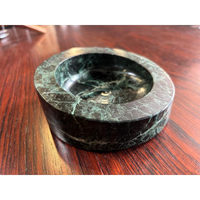 Italian Vide-Poche Green Marble Dish. Beautiful Marble with a Asymmetrical Design. Italian Label to bottom.