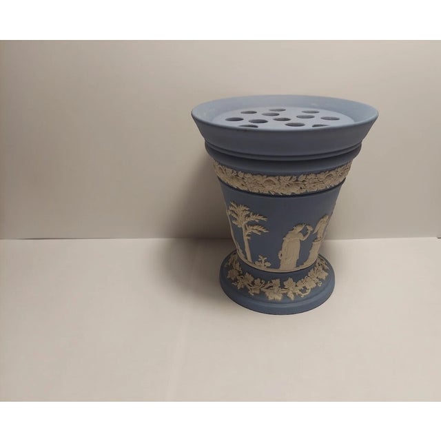 1990s Vintage Wedgwood Jasperware Blue Frog Vase For Sale - Image 5 of 6