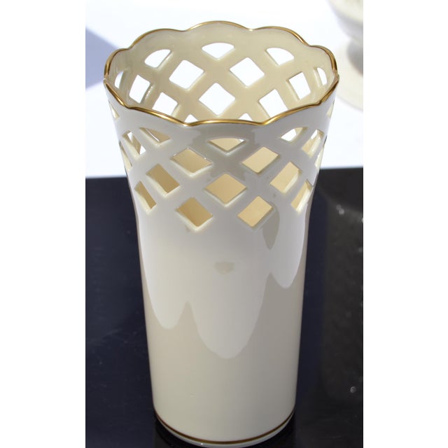Ceramic Vintage Lenox Wicker Collection 6 Inch Lattice Fine Bone Ceramic Vase 24k Gold Trim For Sale - Image 7 of 15