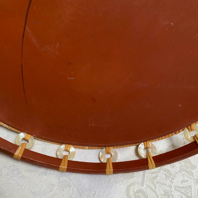 1930’s Japanese Hand Painted Fish Lacquered Tray Mother of Pearl Trim For Sale - Image 4 of 7