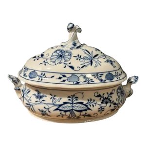 Antique Meissen Blue Onion Soup Tureen