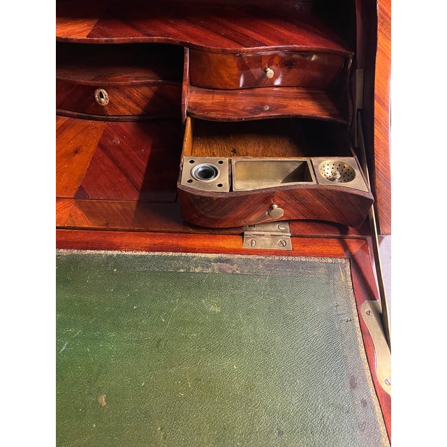 Wood Louis XV Secretary Desk, France 18th Century For Sale - Image 7 of 7
