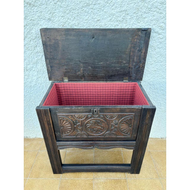 Spanish Renaissance Revival Carved Oak Chest with Lift Top, 1920s For Sale - Image 6 of 17