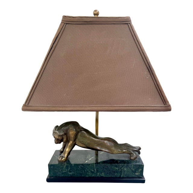 Vintage Stretching Lion Bronzed Metal and Marble Desk Writing Table Foyer Table Lamp For Sale