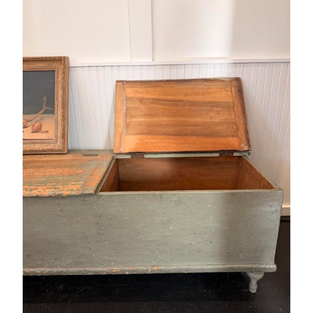 Green Long Painted Pine 19th Century American Storage Trunk For Sale - Image 8 of 10