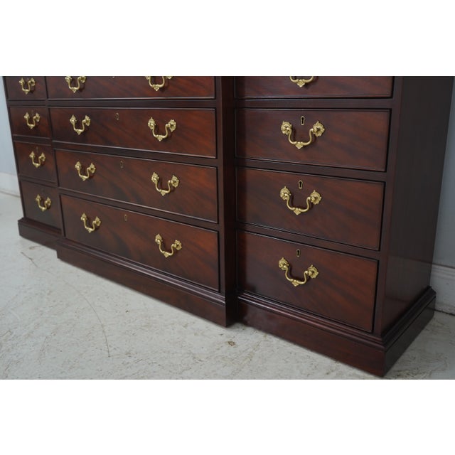 Baker Colonial Williamsburg Mahogany Chippendale Breakfront For Sale - Image 12 of 18