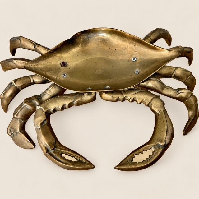 Chinoiserie Vintage Extra Large Brass Crab Figure Trinket Box, With Baby Crab on Back For Sale - Image 3 of 7