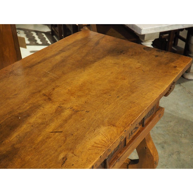 Spanish 18th Century Single Plank 4-Drawer Walnut Wood Console Table From Spain For Sale - Image 3 of 18