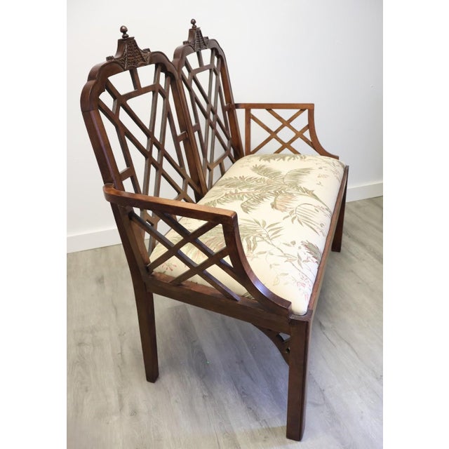 Late 20th Century Vintage Chinese Chippendale Style Double-Back Walnut Settee With Botanical Upholstery For Sale - Image 5 of 10