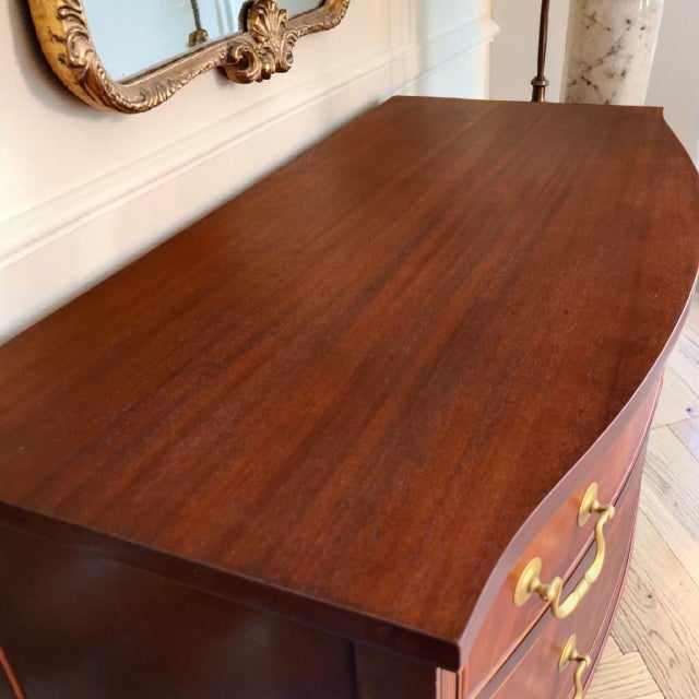 Brown Mid 20th Century Federal Bow Front Flame Mahogany Server | Console | Petite Sideboard For Sale - Image 8 of 11