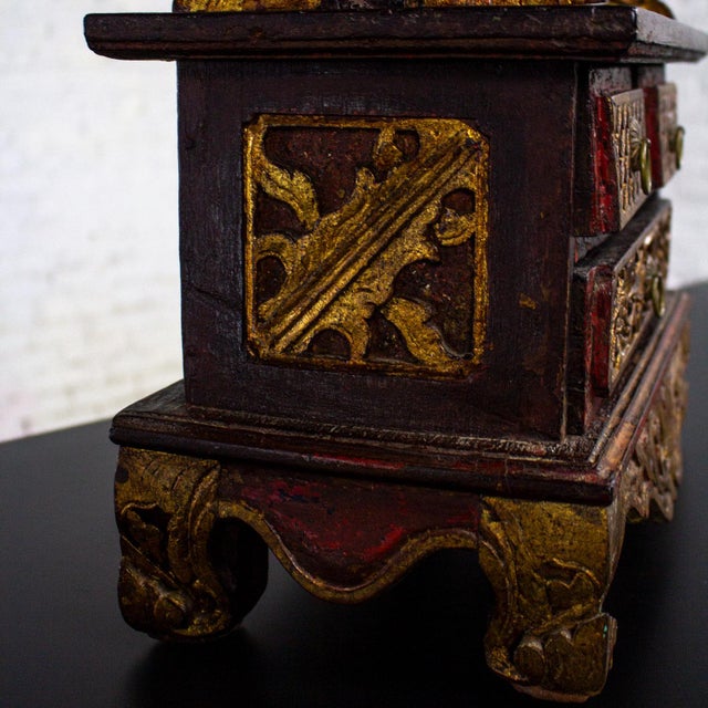 Late 19th to 20th Century Indonesian Maduran Tabletop Jewelry Case or Vanity Mirror W/Chest For Sale - Image 14 of 18