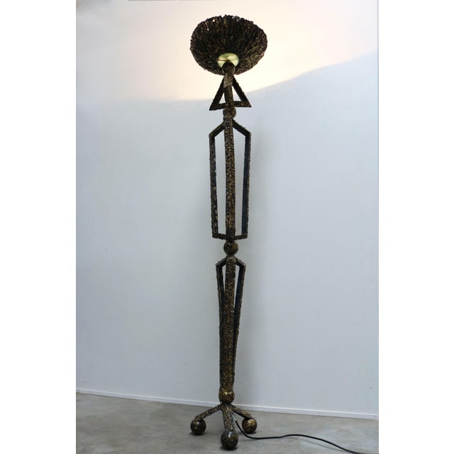 1980s Dutch Brutalist Hand-Crafted Floor Lamp in Brass and Metal, 1980 For Sale - Image 5 of 12