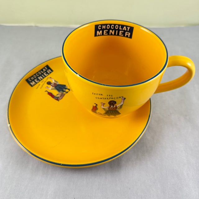 1980s Chocolat Menier Yellow Café Éditions Clouet Set For Sale - Image 5 of 11
