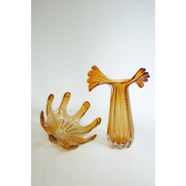 Contemporary Italian Vases by Mariana Iskra, Set of 2 For Sale - Image 3 of 10